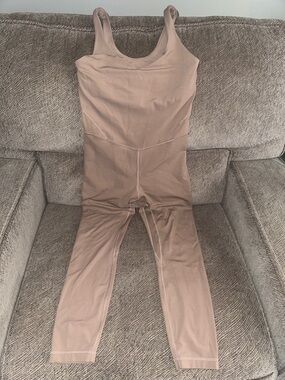 Lululemon Women's Sleeveless Seamless Jumpsuit